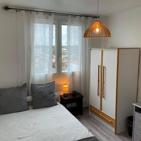 Chambre Chez L'Habitant Pres De Bordeaux Cenon Eksteriør billede